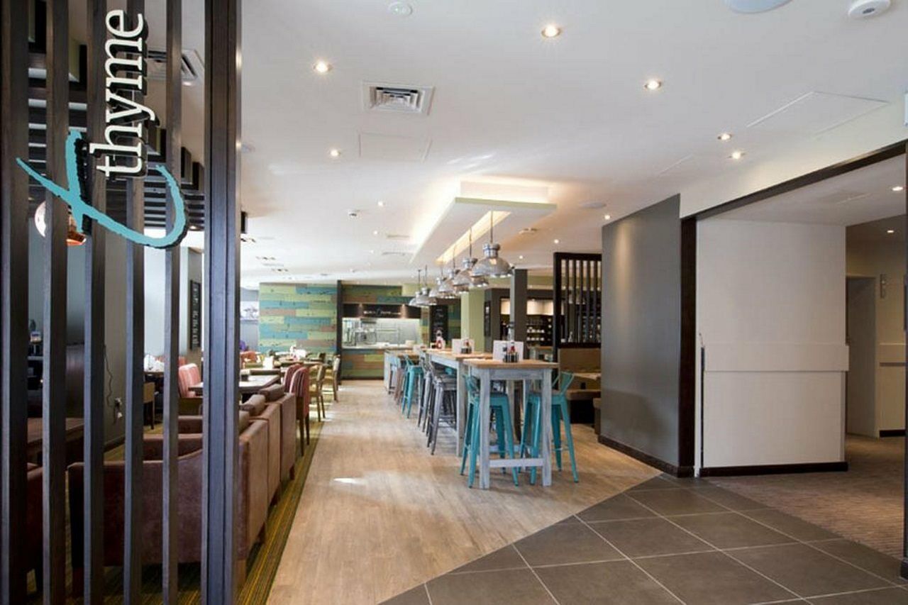 Premier Inn London Clapham Ngoại thất bức ảnh